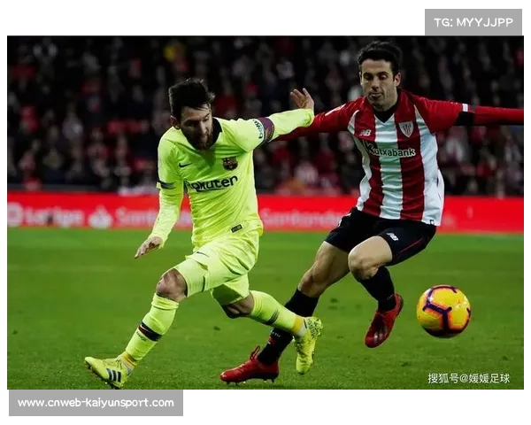 半场：穆里奇点射破门，莫派抽射扳平，马洛卡暂1-1塞维利亚